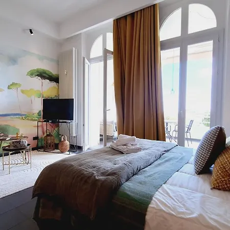 Superbe Loft Avec Terrasse Montfleury Apartment
