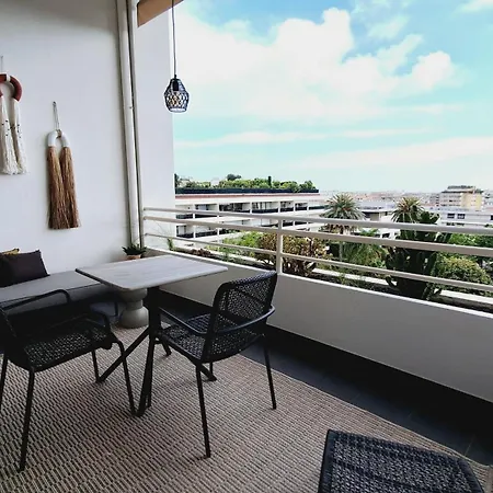 Apartment Superbe Loft Avec Terrasse Montfleury